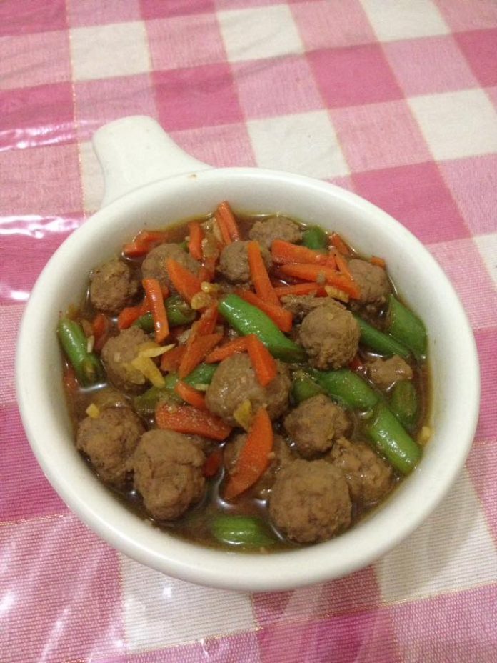 Tumis Bola-bola Daging by Neng Lilis Ngawi