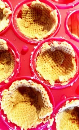 Bola bola Surga Tropis Rafaelo by Doni Kusumah (Mang Odon)