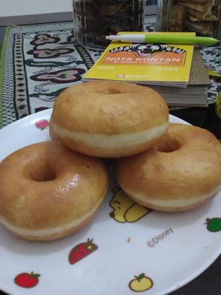 Donat by Aizha