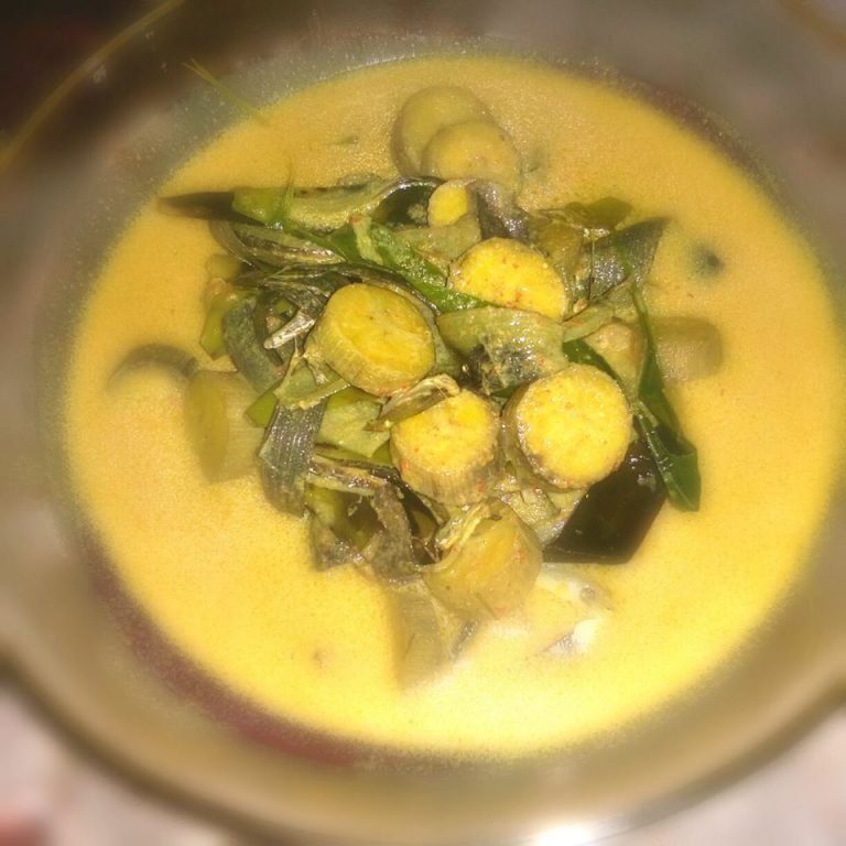 Gulai Pisang Muda by Rika Pratiwi
