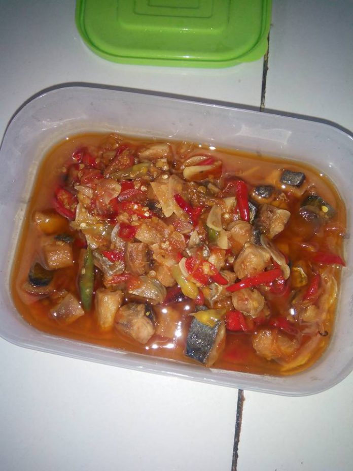 Ikan Telang(Ikan asin tengiri) Asam Pedas by Bulan D'aMor