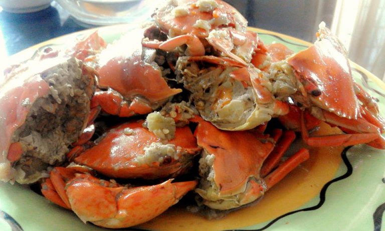 Kepiting Masak Bawang by Rina Kurniawati