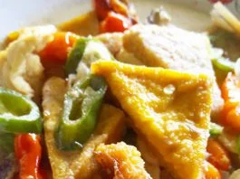 Lodeh Ikan Asin Lombok Ijo by Kiromatil Baroroh