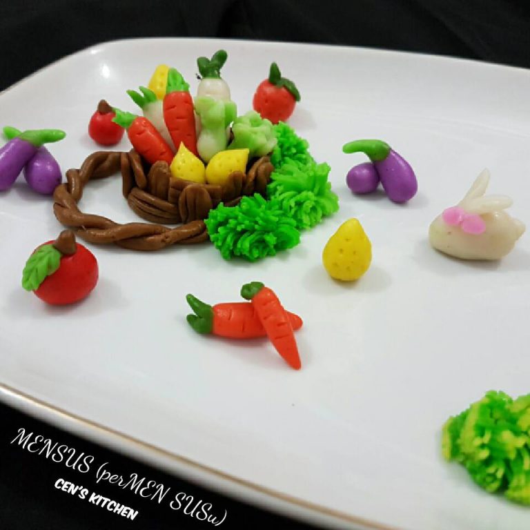 Mensus (Permen Susu) by Sukma Tjandra Dewi