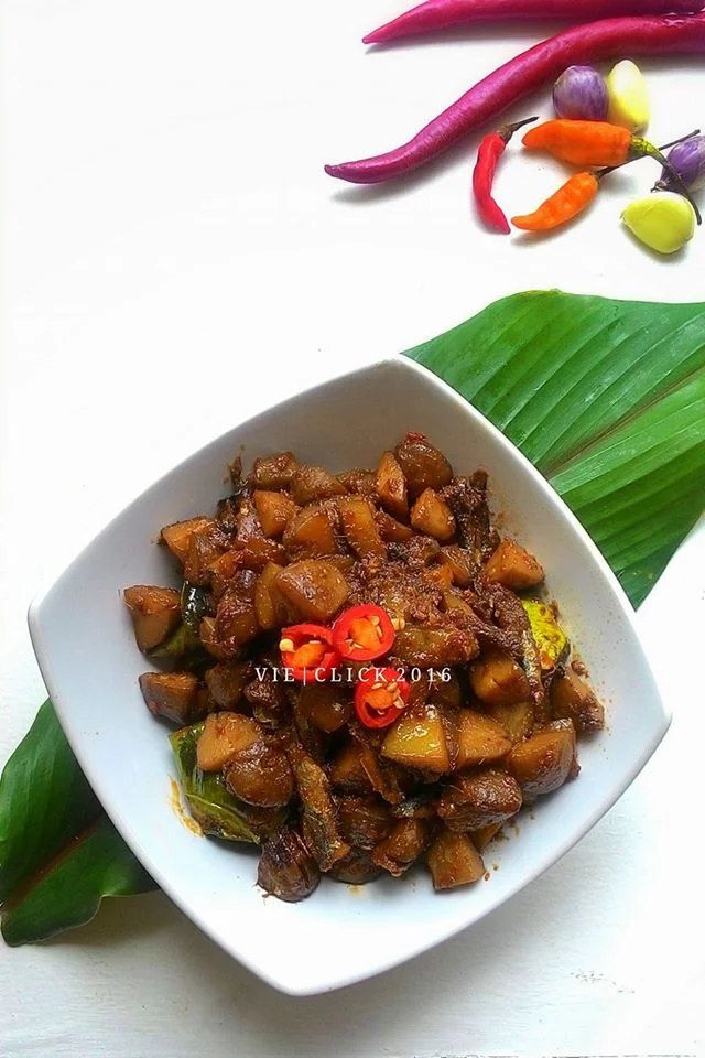 Sambel Tumis Jengkol dan Teri by Uniqee Pricillaa Prameswarii Sambel Tumis Jengkol dan Teri by Uniqee Pricillaa Prameswarii
