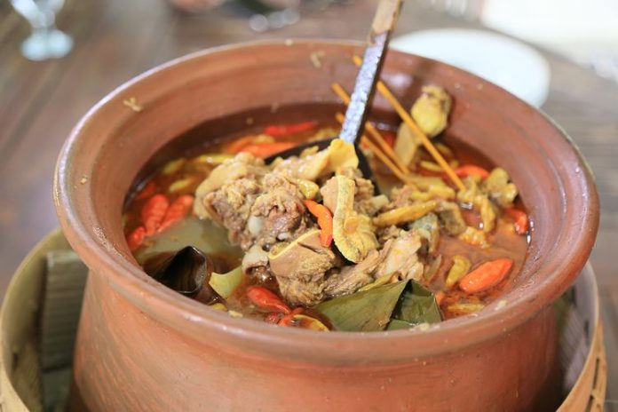 Thengkleng Lemak by Nina Yusab Thengkleng Lemak by Nina Yusab