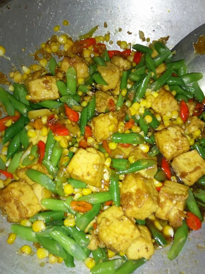 Tumis Buncis Tahu Kecap by Niken Prayitno Tumis Buncis Tahu Kecap by Niken Prayitno