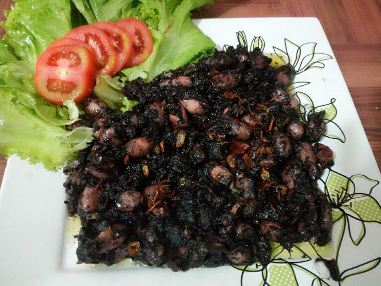Cumi HItam Goreng Mentega by Lia Nurida
