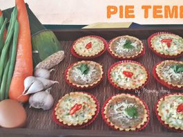 Pie Tempe by Amitya Koesnowadi