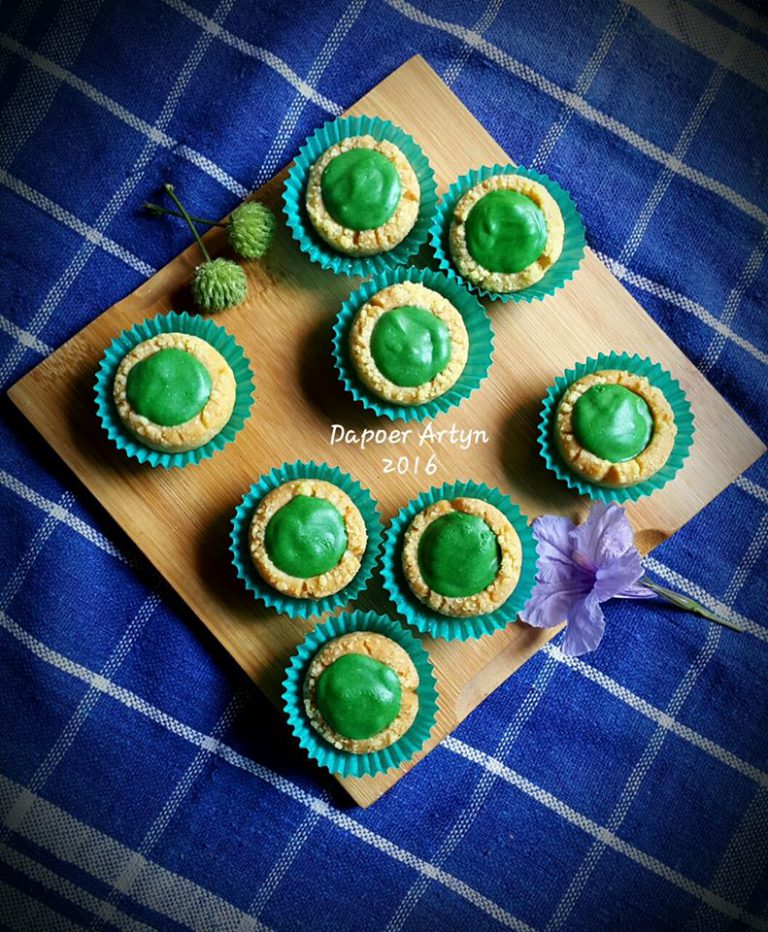 Thumbprint Cookies Isi Coklat Lumer by Ainie Dihati Adjie