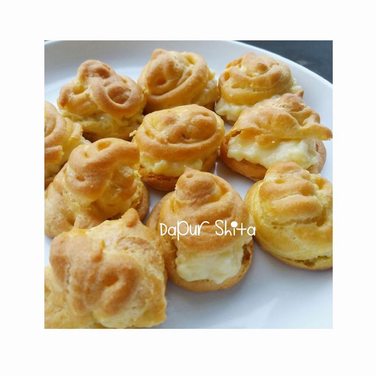 Sus Vanilla dengan Vla Ekonomis by Shita ThaAulia