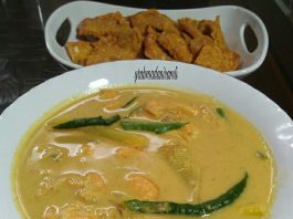 Udang Masak Lemak by Yuni Rahmadani