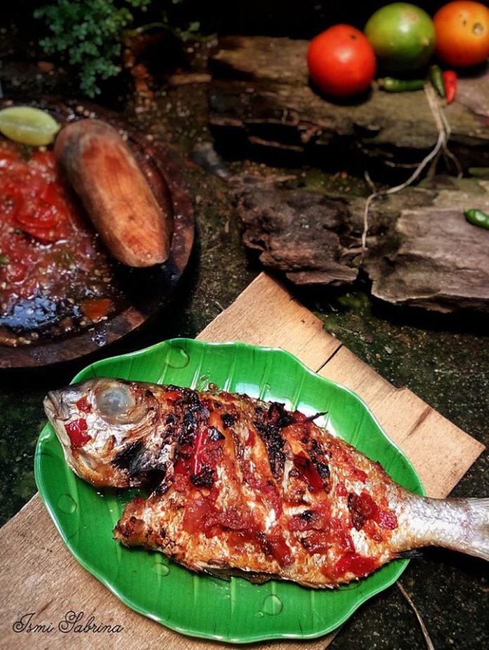 Ikan Bakar by Ismi SabrinaAyunani Imran Ikan Bakar by Ismi SabrinaAyunani Imran