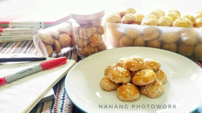 Kue Kacang Jadul by Stephanie Fabrian Kue Kacang Jadul by Stephanie Fabrian