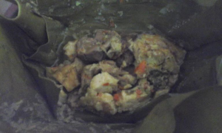 Pepes Jeroan Pedas Sedap by Dhee