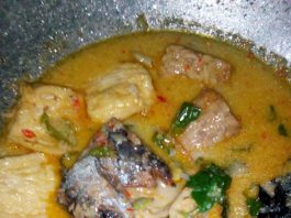 Pindang Tongkol Kuah Santan by Arsa Nunik