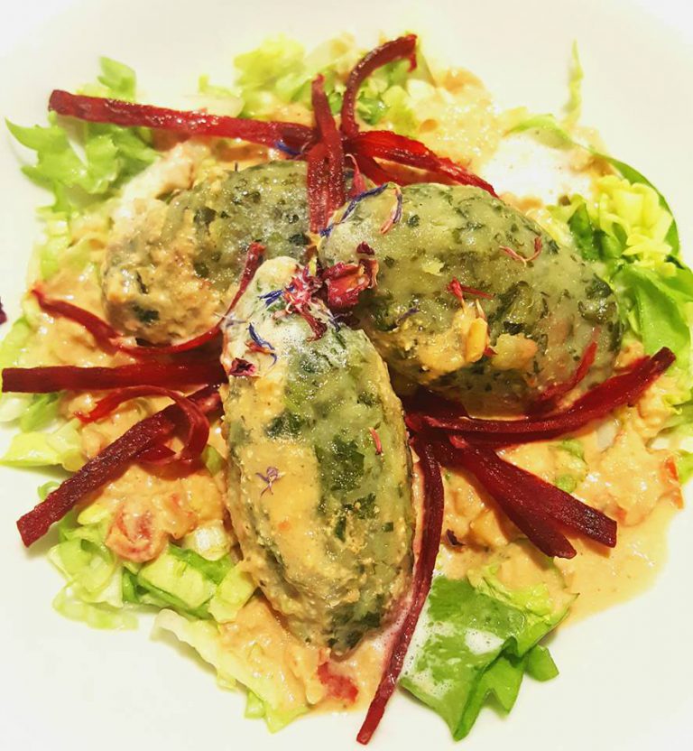 Quark Gnochi Saus Toskana Kacang Mete By Doni Kusumah