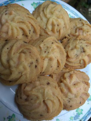 Sagu Keju by Flv Tommy Wibawa - kue hari raya, kue kering, kue Lebaran, roti hari raya, roti lebaran