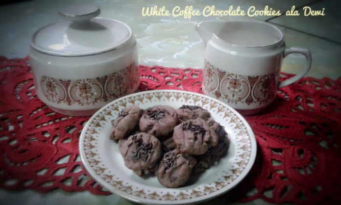 White Coffee Chocolate Cookies Dewi Sriyanty White Coffee Chocolate Cookies Dewi Sriyanty