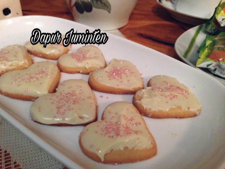 Butter Cookies by Yulis North