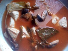 Gulai Asam Padeh Tongkol Tahu Putih by Fera Mahate