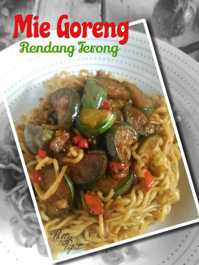 Mie Goreng Rendang Terong by Fitriani S Emnoer Mie Goreng Rendang Terong by Fitriani S Emnoer
