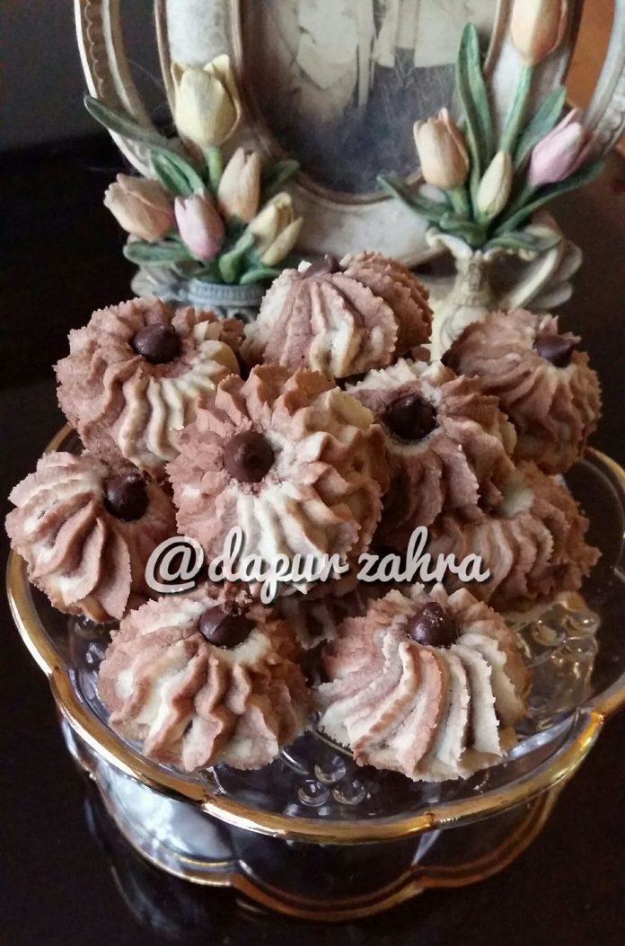 Semperit Coklat Hazelnut by Eka Zahra Semperit Coklat Hazelnut by Eka Zahra