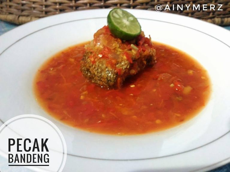 Pecak Bandeng by Kurnia Nuraeni