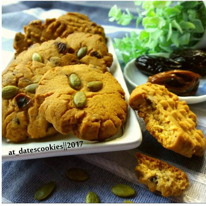 Date Cookies recipe (Kue kering Kurma) by Pian Wina Date Cookies recipe (Kue kering Kurma) by Pian Wina