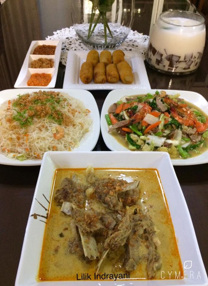 Es Kremer Nutrijel Coklat by Lilik Indrayani.