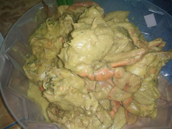 Kepiting Saos Telur Asin by Ika Septyaningsih Kepiting Saos Telur Asin by Ika Septyaningsih