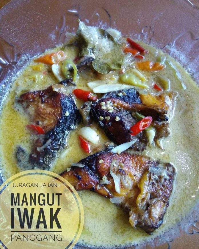 Mangut Iwak Panggang by Illa Fadhilla Mangut Iwak Panggang by Illa Fadhilla