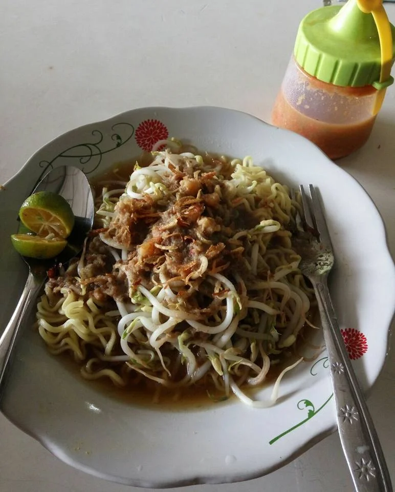Mie Kuah Ikan Khas Bangka by Ayumi Hanamu Pulungan 1