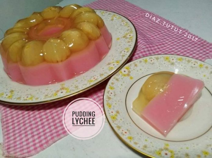 Puding Lychee by Retno 'Tutut' Widiastuti