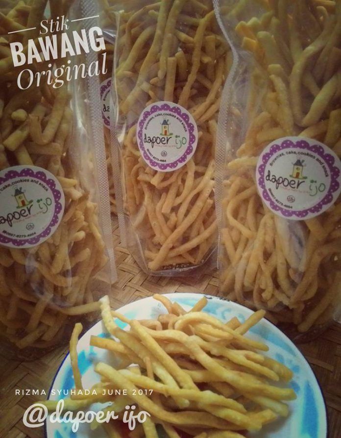 Stik Bawang Pedas by Rizki Maretha
