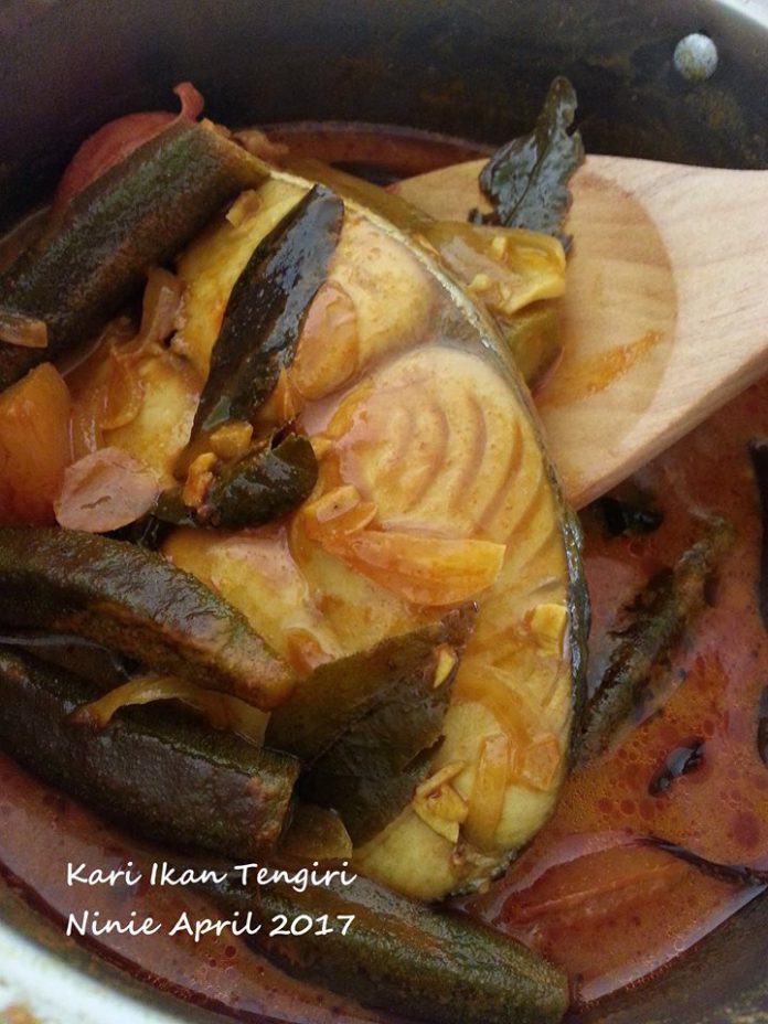 Kari Ikan Tengiri by Ninie April Kari Ikan Tengiri by Ninie April