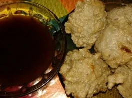 Pempek Kulit by Merri Lestari