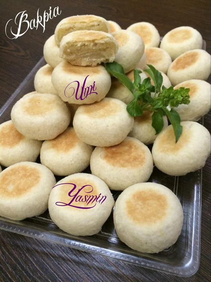 Bakpia by Fah Umi Yasmin Bakpia by Fah Umi Yasmin