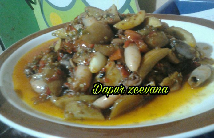 Cumi Asin Vs Jengkol Bumbu Tauco by Zeevana Cumi Asin Vs Jengkol Bumbu Tauco by Zeevana