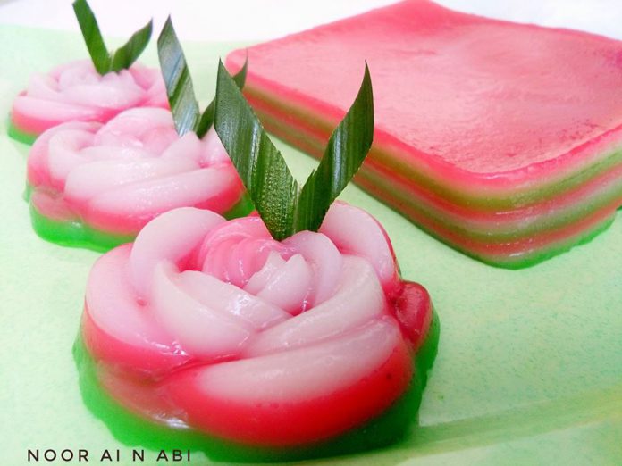 Kue Lapis Sagu pepe by Noor Ai N Abi Kue Lapis Sagu/pepe by Noor Ai N Abi