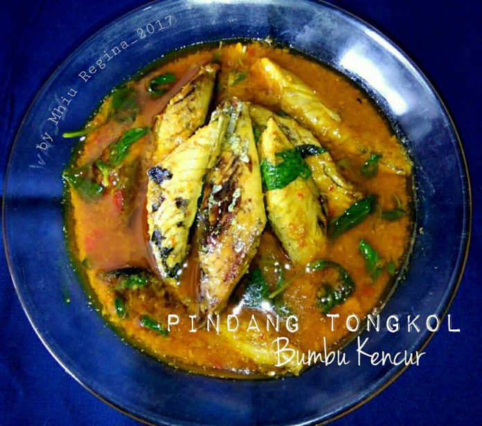 Pindang Tongkol Bumbu Kencur by Mhiu Regina Sitohang Pindang Tongkol Bumbu Kencur by Mhiu Regina Sitohang