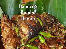 Bandeng Bumbu Rawon by Vetrarini Leroy