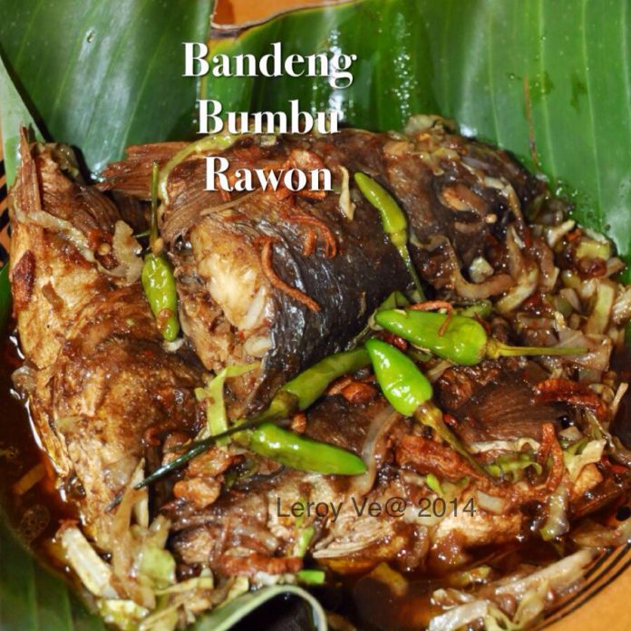 Bandeng Bumbu Rawon by Vetrarini Leroy Bandeng Bumbu Rawon by Vetrarini Leroy