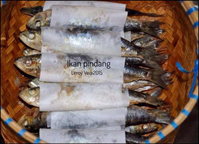 Ikan Pindang by Vetrarini Leroy