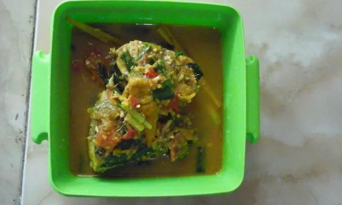 Woku Belanga Ikan Tongkol by Fitri