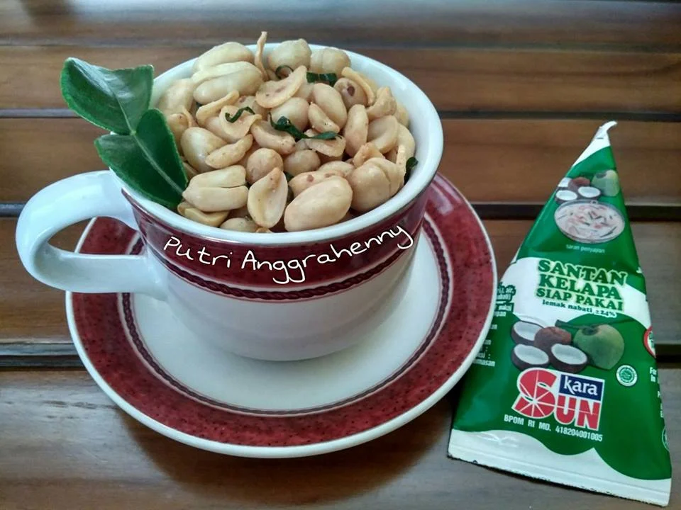Kacang Bawang Rasa Mette By Putri Anggrahenny