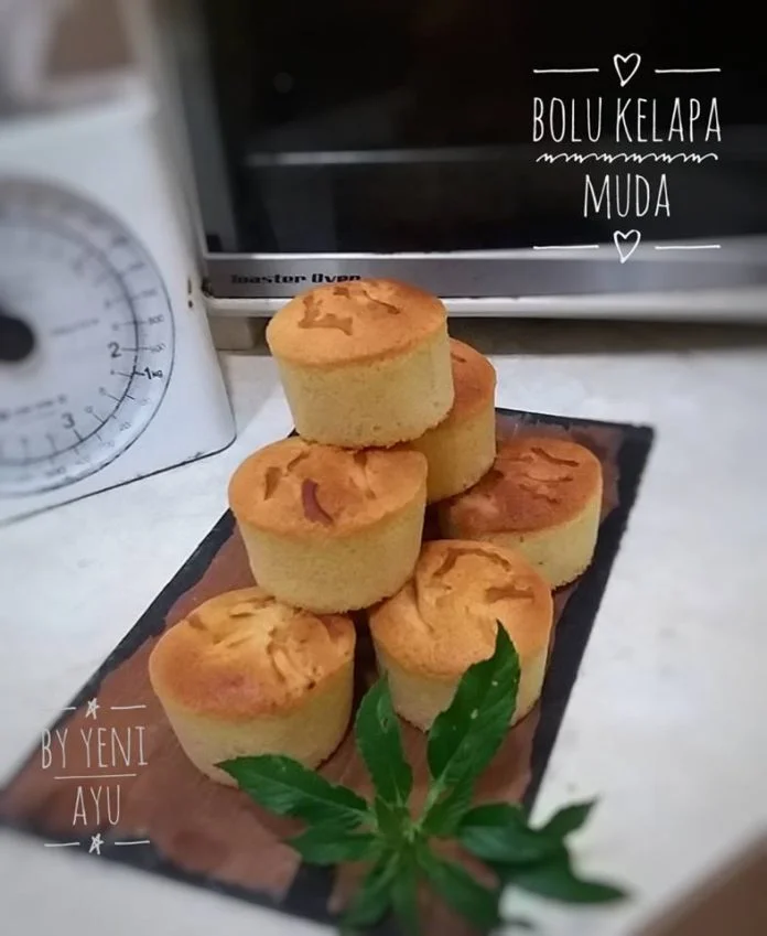 Bolu Kelapa by Yeny Ayu