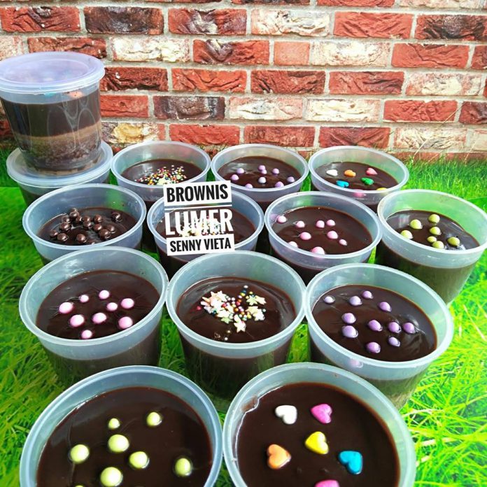 Brownies Lumer by Senny Vieta Fu Senli