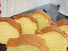 Cake Warisan Emak Empat Bahan by Christina