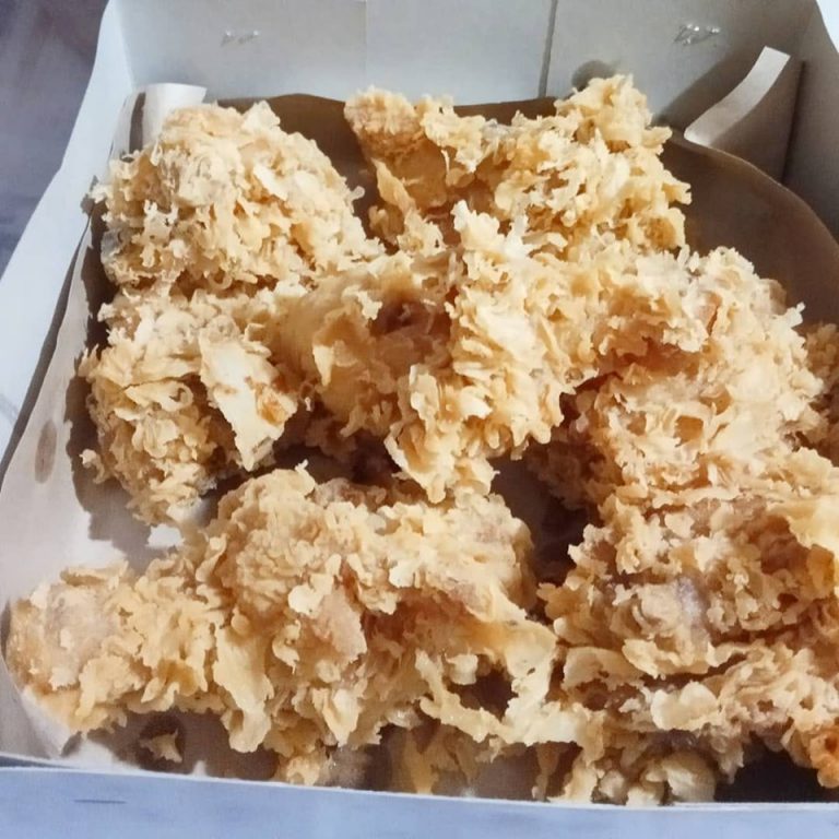 Kunci Ayam Keriting by  Niswatul Hasanah Indriyani